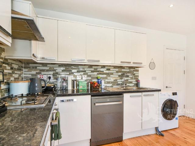 Apartment for rent in Ramsden, Greater London