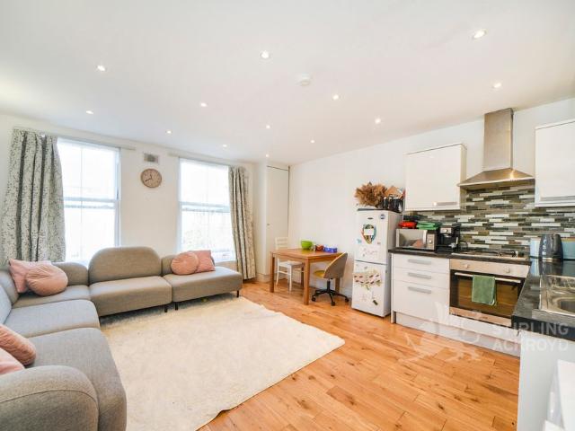 Apartment for rent in St Mary Cray, Greater London