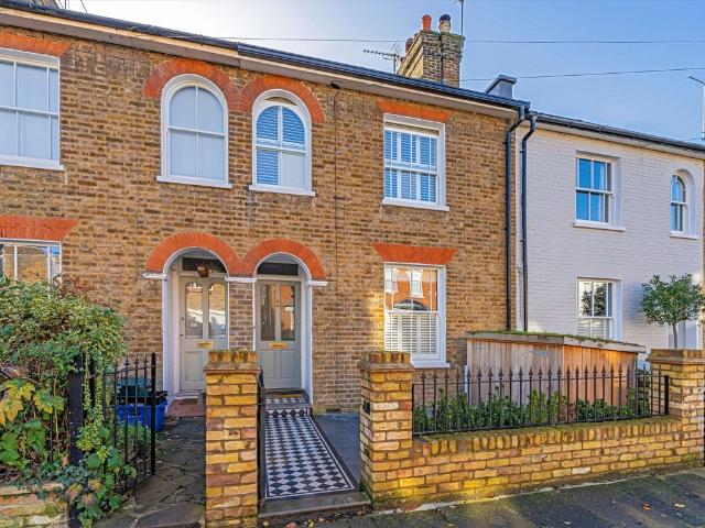 House for rent in Hampton Hill, Greater London