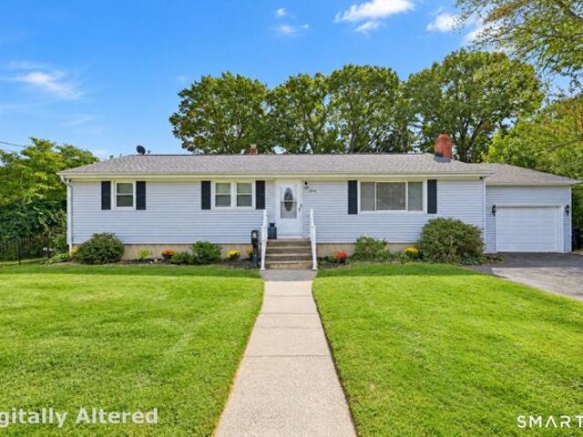 House for sale in Walnut Beach, Milford