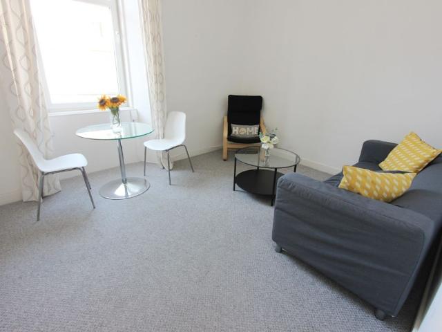 Apartment for rent in Leith, Scotland
