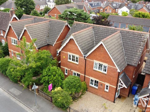 House for rent in Edenbrook, Hart