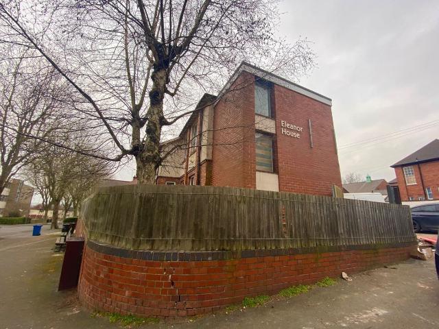 Studio for rent in Caldermill, East Midlands