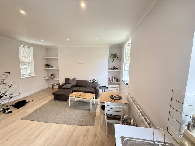 Apartment for rent in The Meadows, Haddon