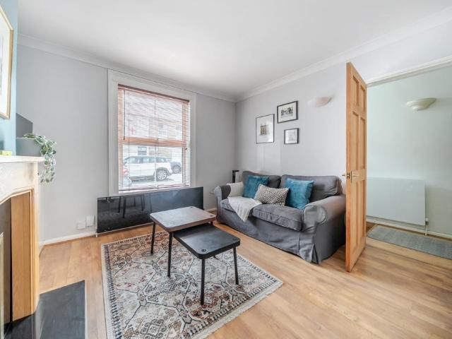 House for rent in Clewer Village, Windsor