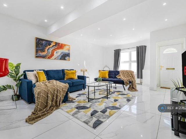 House for rent in Clewer Village, Windsor