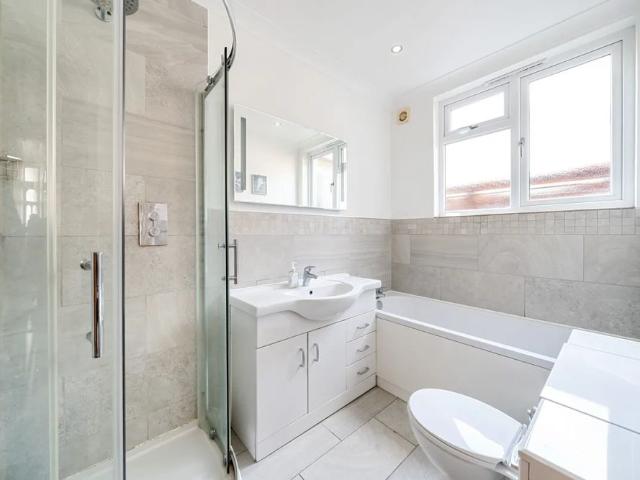 House for rent in Elephant and Castle, Greater London