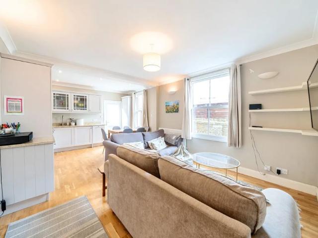 House for rent in Elephant and Castle, Greater London