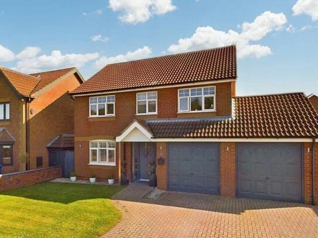 House for sale in Grimsby, North East Lincolnshire