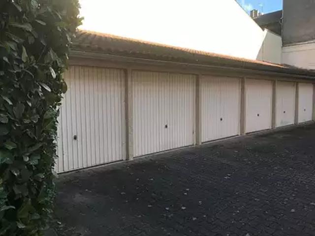 Garage location à Albi