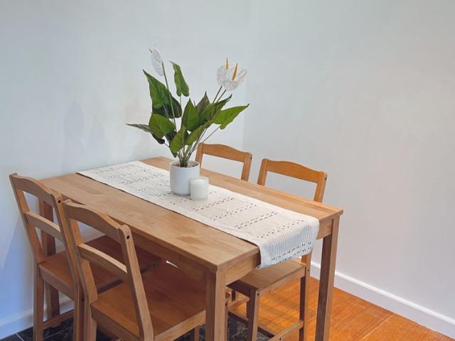 Room for rent in Camerons Creek, Victoria