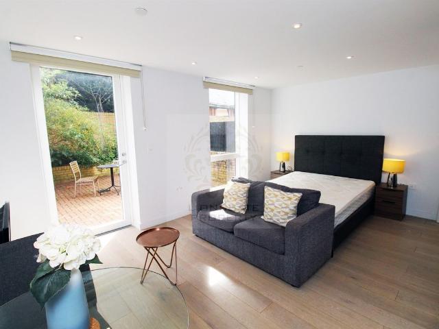 Studio for rent in Hammersmith, Greater London