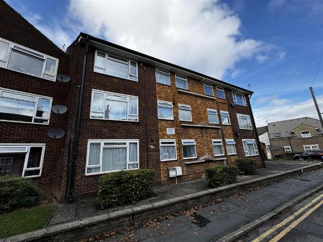 Apartment for rent in Dunstable, Central Bedfordshire