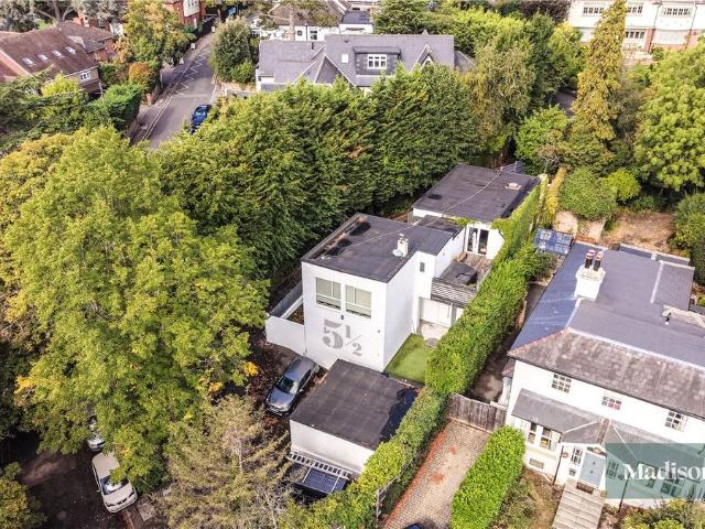 House for rent in Loughton, Epping Forest