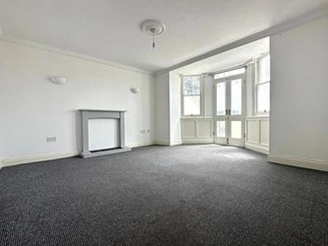 Apartment for rent in East Cliff, Acol