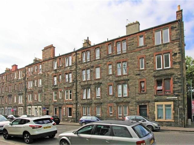 Apartment for rent in Hillside, Leith