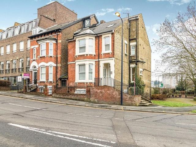 Apartment for rent in Vinters Park, Midway