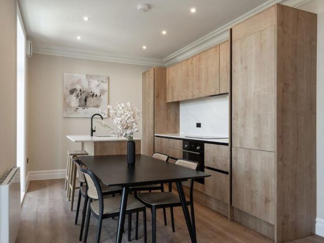 Apartment for rent in East Cliff, Acol