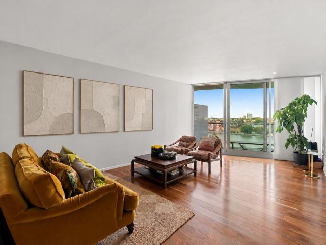 Apartment for rent in Battersea, Greater London