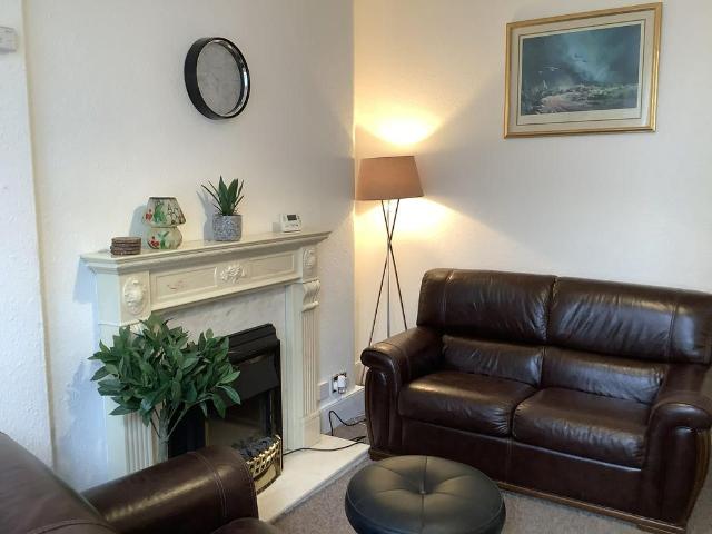 Apartment for rent in Hillside, Leith