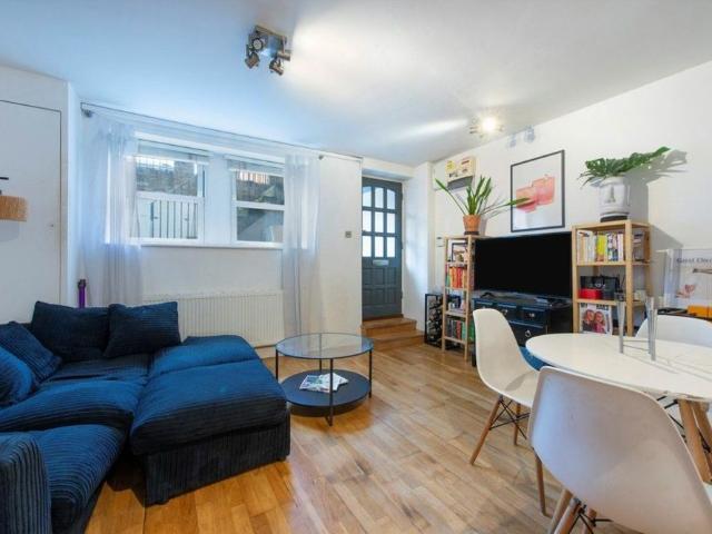 Apartment for rent in Cat Hill, Isle Of Man