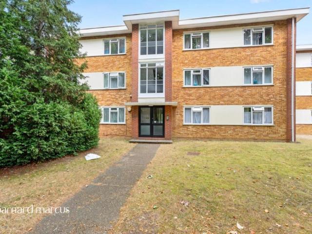 Apartment for rent in Carshalton Beeches, Greater London