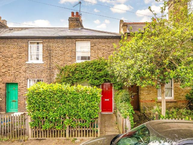 House for rent in Strawberry Hill, Greater London