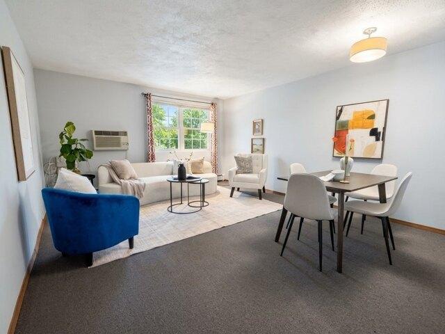 Condo for sale in Wakefield Junction, Wakefield
