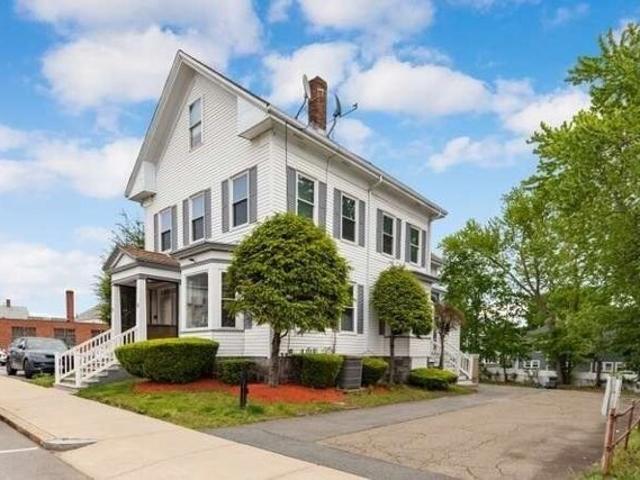 House for sale in Wakefield, Massachusetts