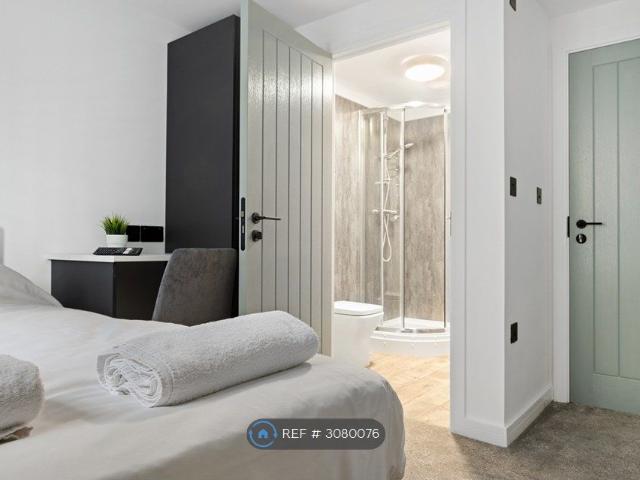 Room for rent in St. Peters Quarter, Derby