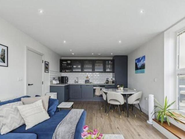 House for rent in New Town, Horsham