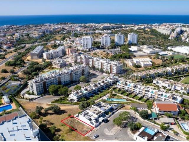 Terreno venda em Albufeira e Olhos de Água, Albufeira