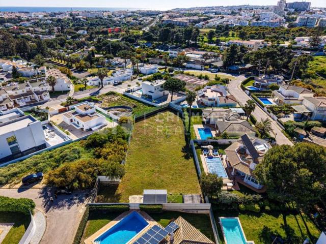 Terreno venda em Albufeira e Olhos de Água, Albufeira