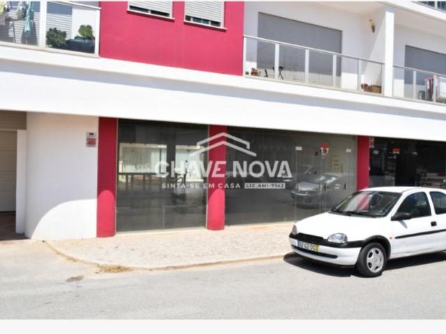Loja venda em Albufeira e Olhos de Água, Albufeira