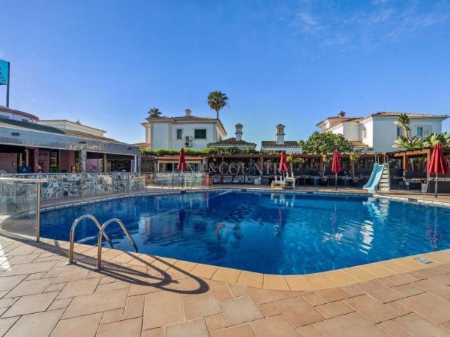 Escritório venda em Albufeira e Olhos de Água, Albufeira