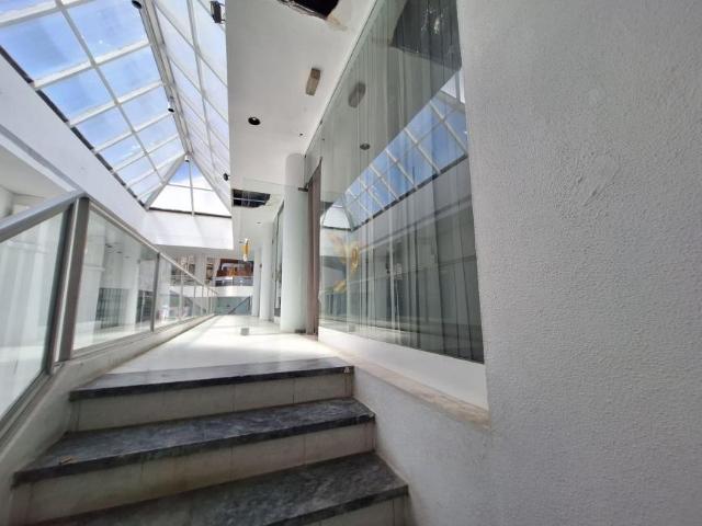 Escritório venda em Albufeira e Olhos de Água, Albufeira