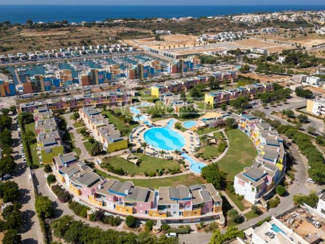 Escritório venda em Albufeira e Olhos de Água, Albufeira