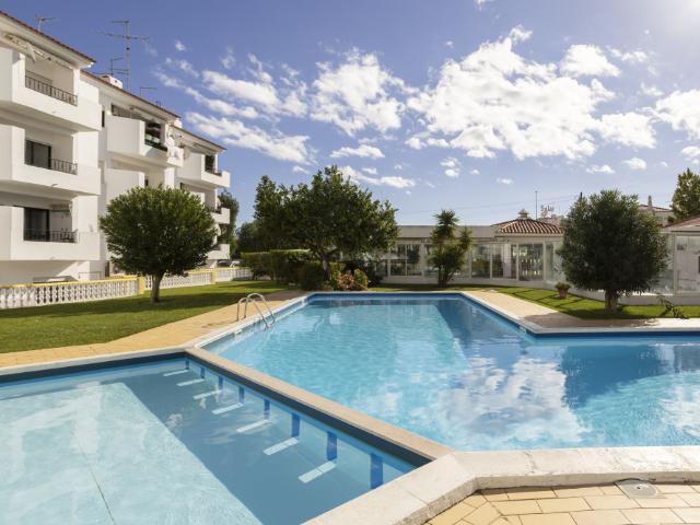 Casa alugar em Oura, Albufeira
