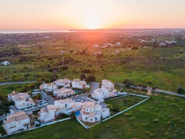Terreno venda em Albufeira e Olhos de Água, Albufeira