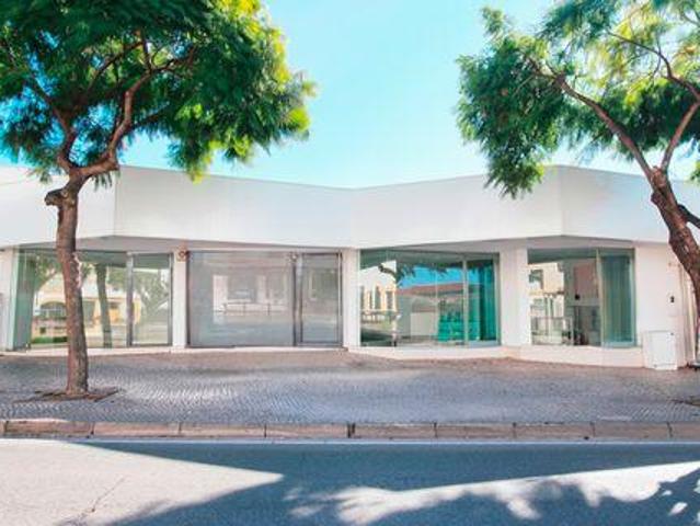 Escritório venda em Albufeira e Olhos de Água, Albufeira