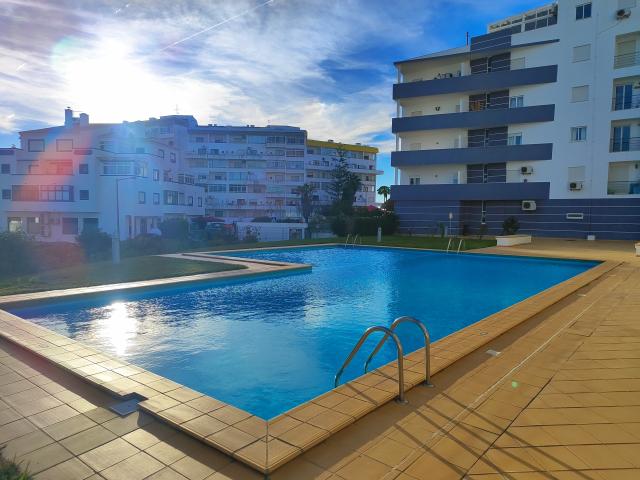 Apartamento alugar em Albufeira e Olhos de Água, Albufeira