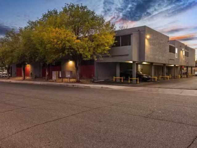 Condo for rent in Albuquerque