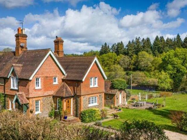 House for sale in Farley Green, Westborough