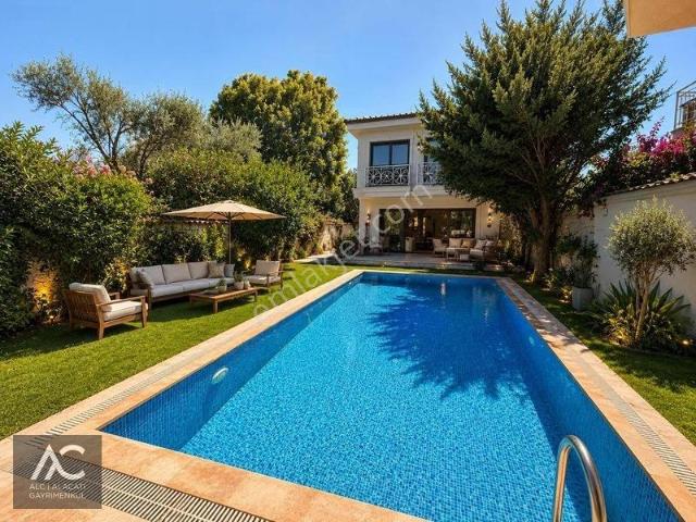 Çeşme, İzmir içerisinde satılık Villa