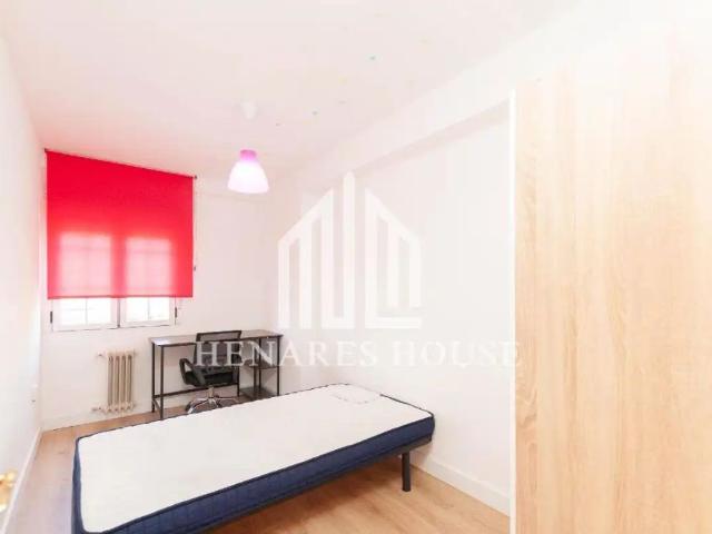 Apartamento en alquiler en Distrito I, Alcalá De Henares