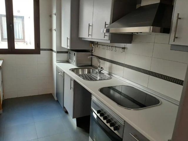 Apartamento en alquiler en Distrito II, Alcalá De Henares