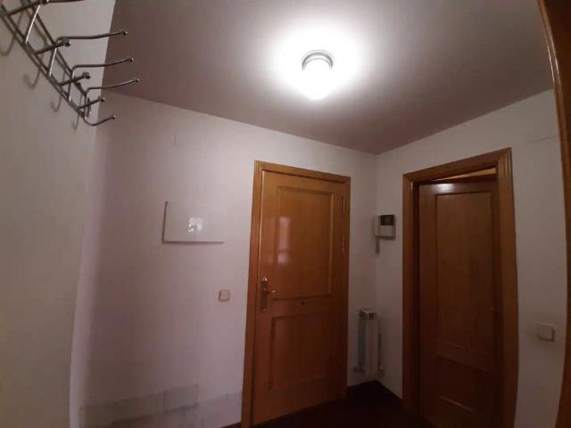 Apartamento en alquiler en Consejo de Barrio 2. Distrito 1, Alcalá de Henares