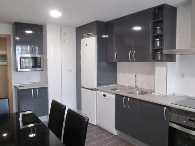 Apartamento en alquiler en Consejo de barrio 11. Distrito V, Alcalá de Henares