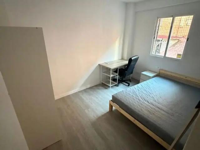 Apartamento en alquiler en Distrito V, Alcalá De Henares