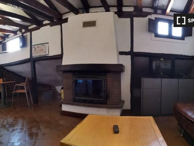 Apartamento en alquiler en Distrito II, Alcalá De Henares